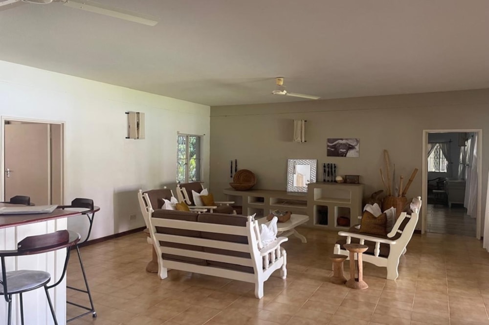 Bed & breakfast for sale in Victoria Falls, Zimbabwe - 3ZB1737242