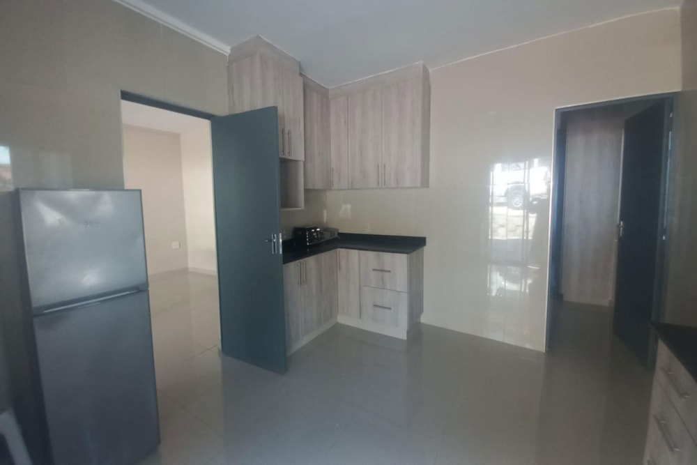 Cottage to rent in Berea West - 1WP1737290