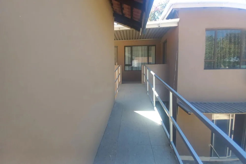 Garden apartment let in Berea West - 1WP1737296 Garden apartment let in Berea West - 1WP1737296
