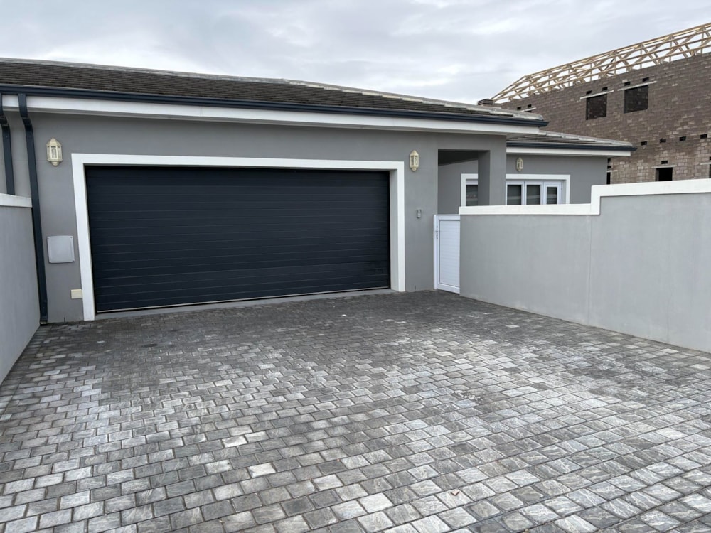Single-storey house to rent in Yzerfontein - LBL1737349