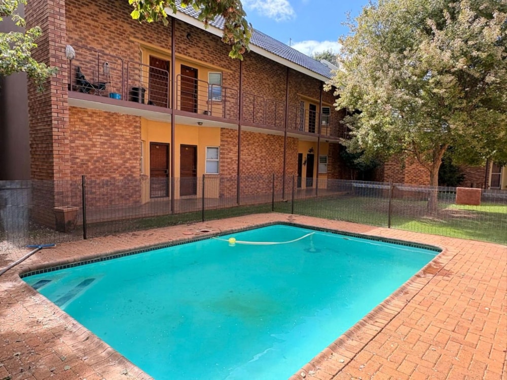 Apartment for sale in Potchefstroom - 1PCH1737376