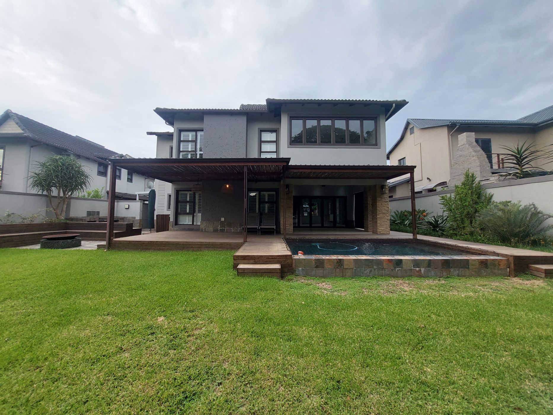 Double-storey house to rent in Meer en See - 1RY1737406