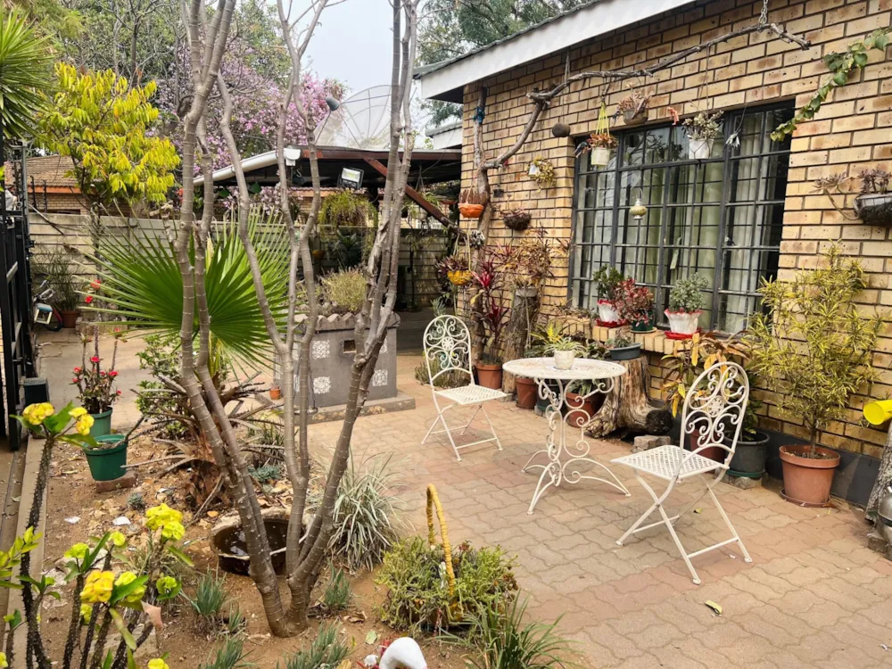 House let in Block 6, Botswana - 3BO1737383