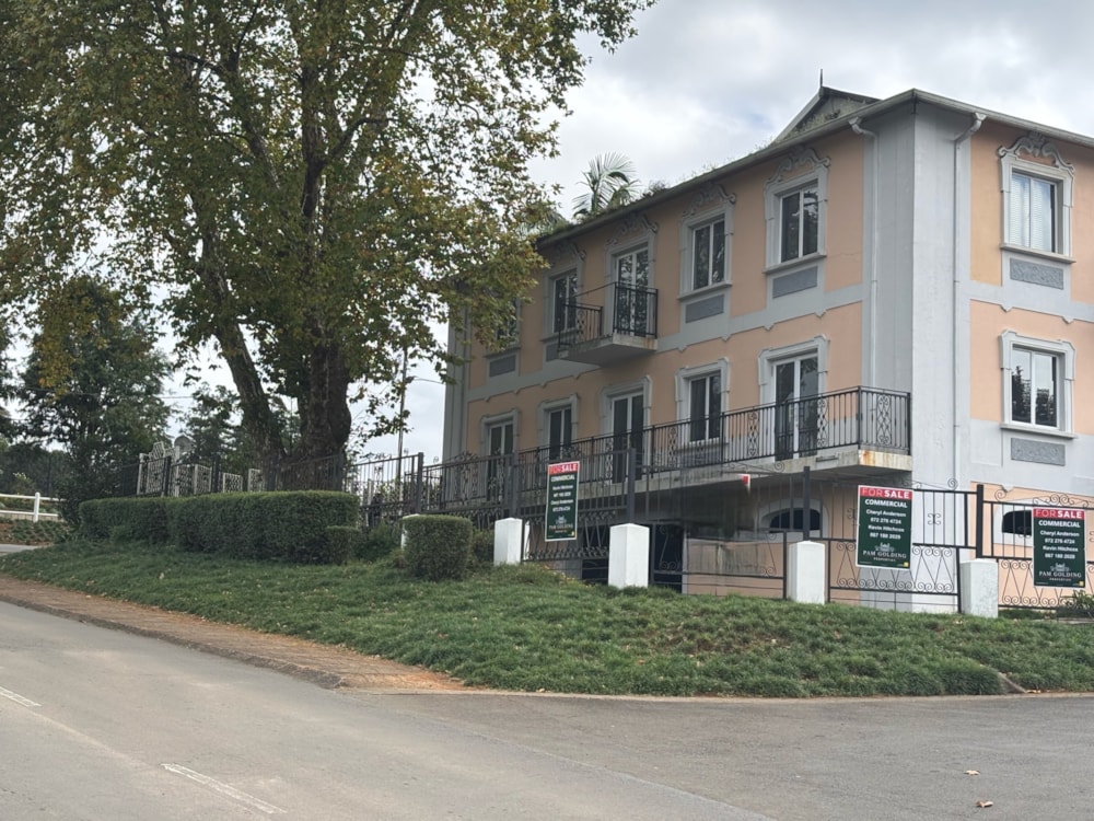 Commercial office for sale in Hilton, KwaZulu-Natal - 1PM1737681