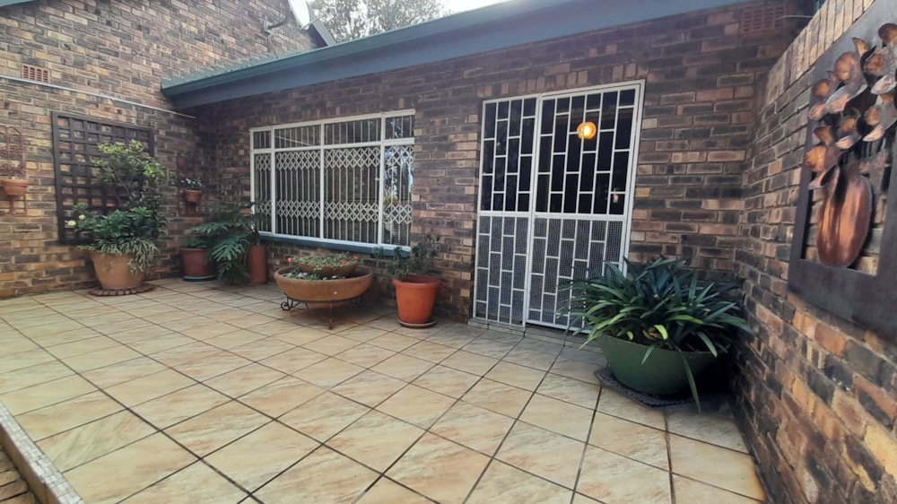 House for sale in Vanderbijlpark SE 3 - 1VT1737466