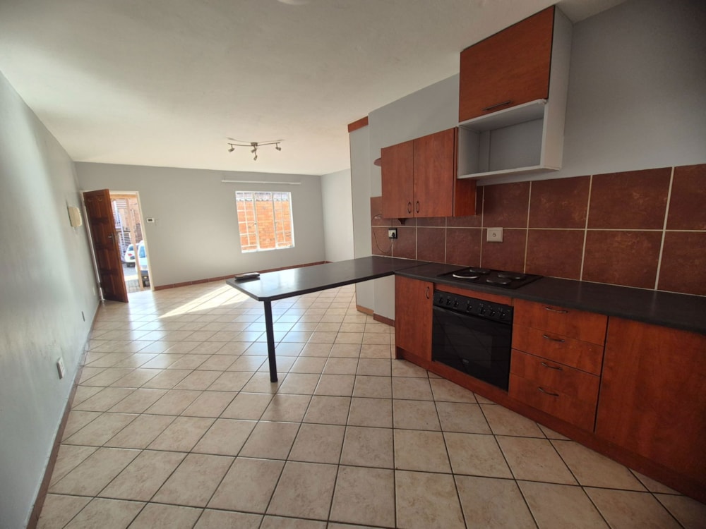 Apartment for sale in Middelburg Central (Mpumalanga Central)  - 1MD1737484