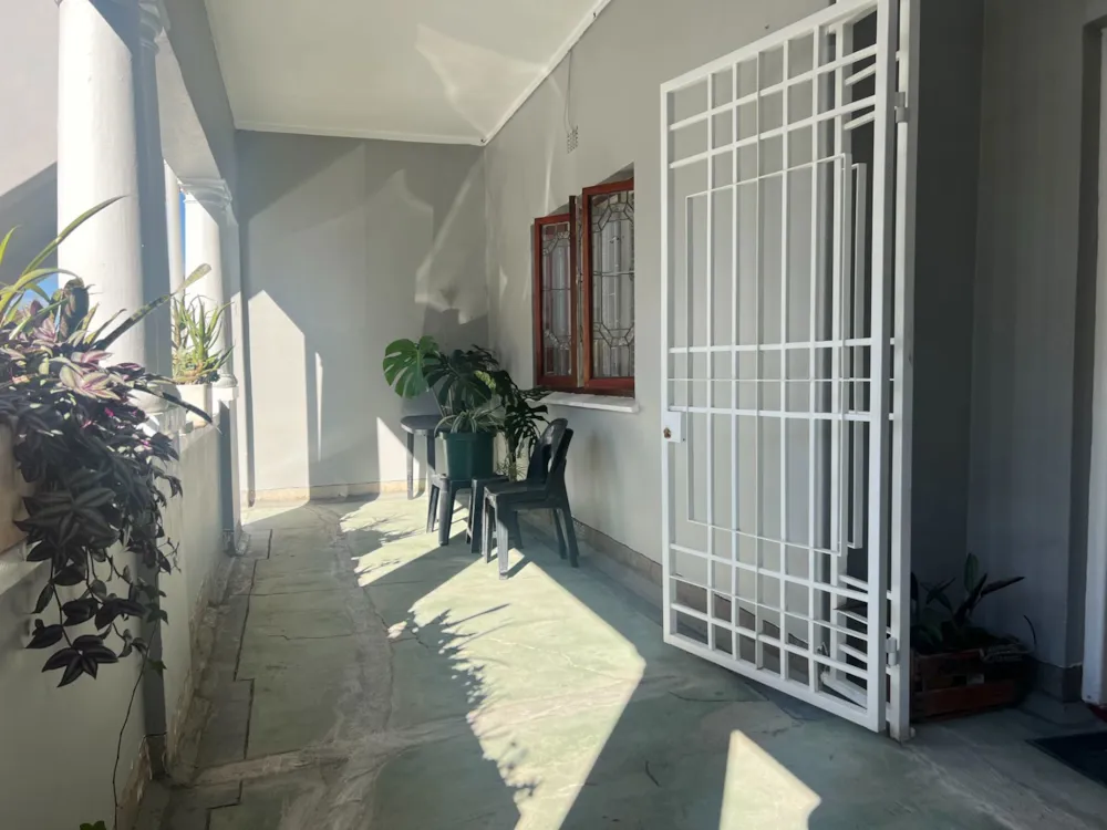 Apartment let in Kenilworth, Cape Town - RBL1737493 Apartment let in Kenilworth, Cape Town - RBL1737493