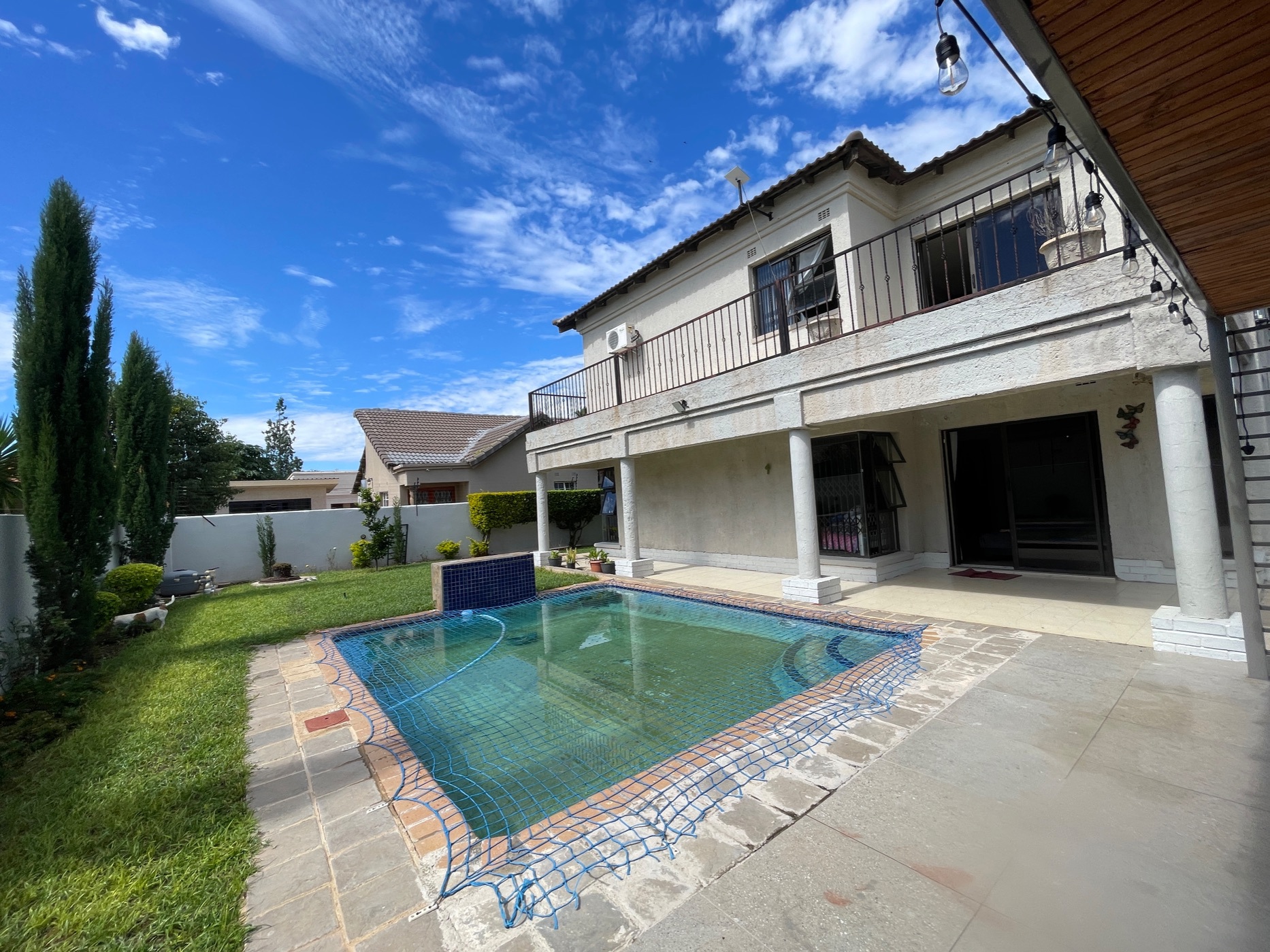 Double-storey house to rent in Phakalane, Botswana - 3BO1737652