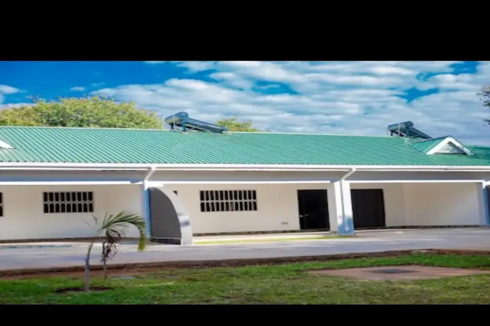 Townhouse for sale in Victoria Falls, Zimbabwe - 3ZB1737545 Townhouse for sale in Victoria Falls, Zimbabwe - 3ZB1737545
