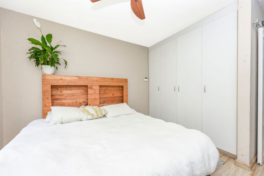 Apartment to rent in Douglasdale - FYL1737784