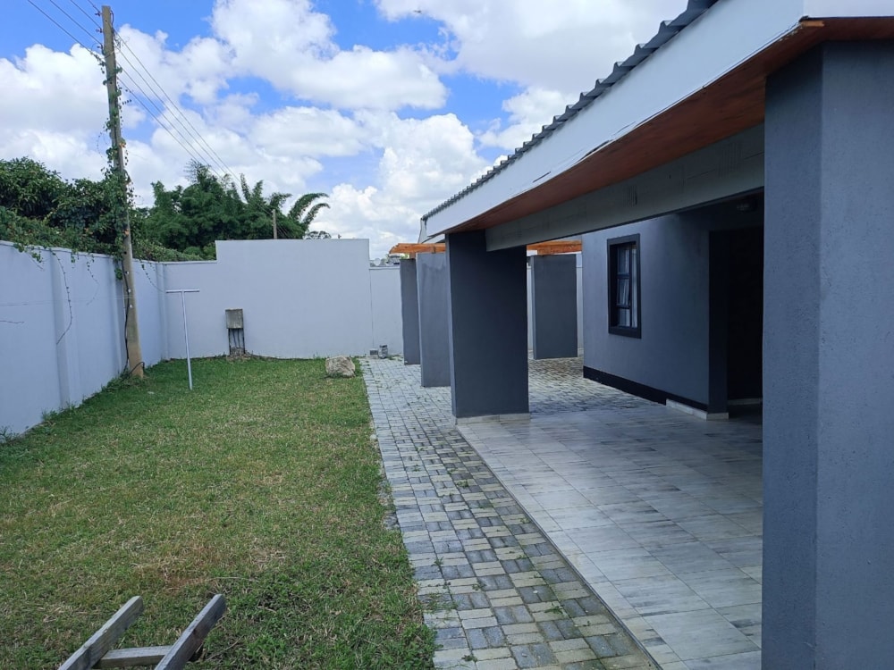 Cluster for sale in Greendale, Zimbabwe - 3ZB1737567