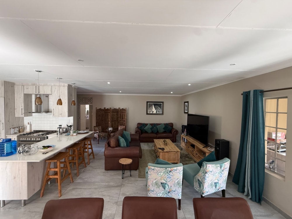 House for sale in Hexrivier Lifestyle Estate - 1RU1737643