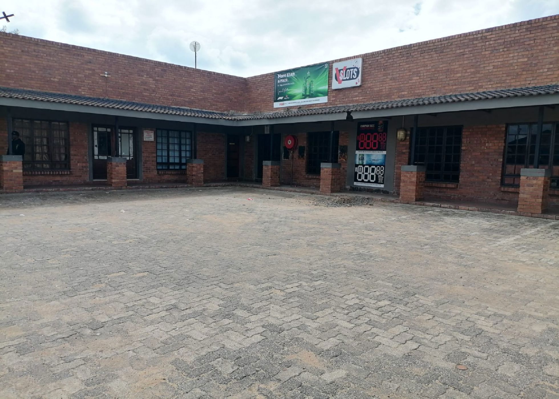 Commercial business for sale in Hendrina - 1MD1737693