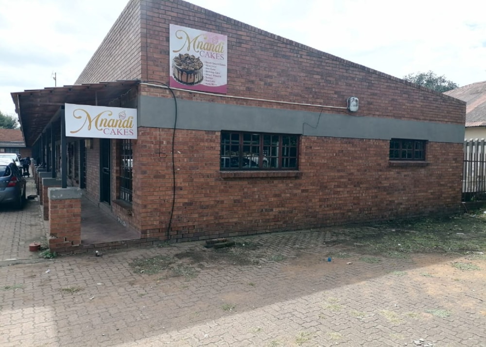 Commercial business for sale in Hendrina - 1MD1737693