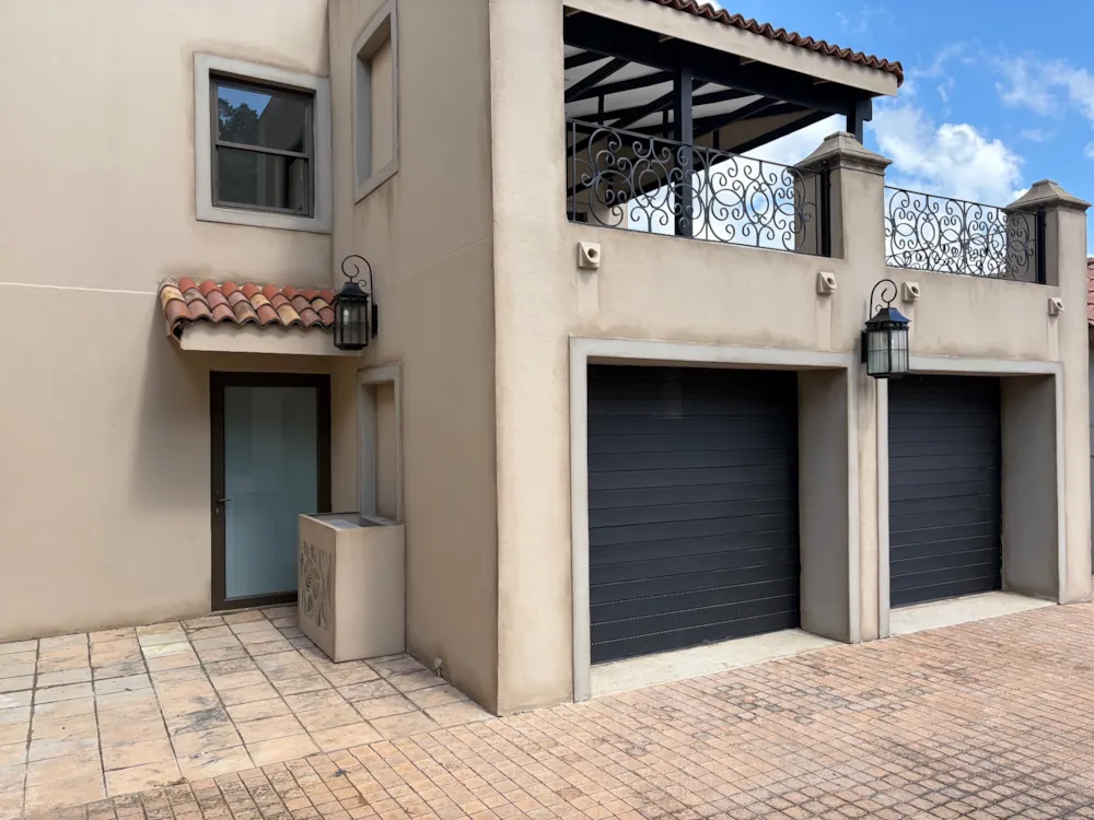 Security estate home for sale in Estate D Afrique - 1HR1737712 Security estate home for sale in Estate D Afrique - 1HR1737712