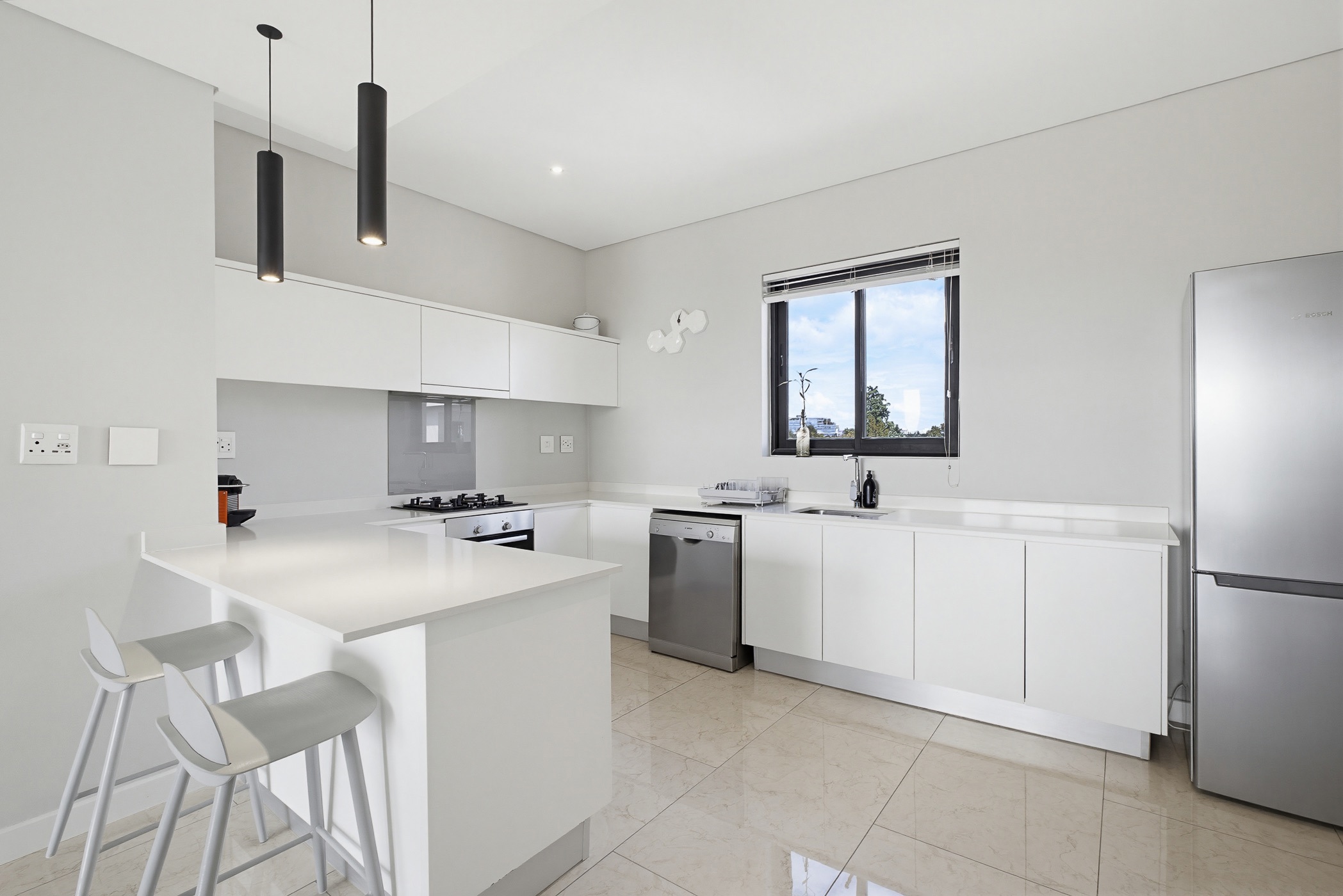 Apartment for sale in Hyde Park, Sandton - HP1737750