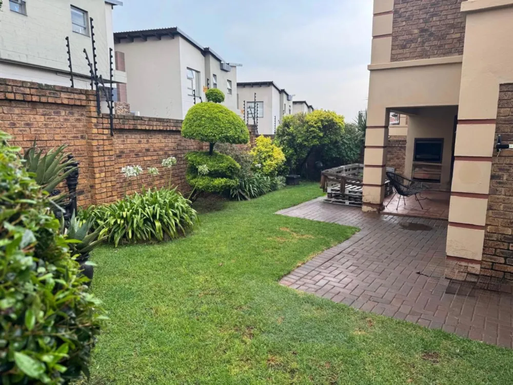 House for sale in Glen Marais - KTP1737970