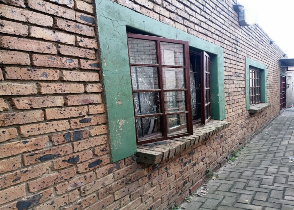 Commercial business for sale in Hendrina - 1MD1737699