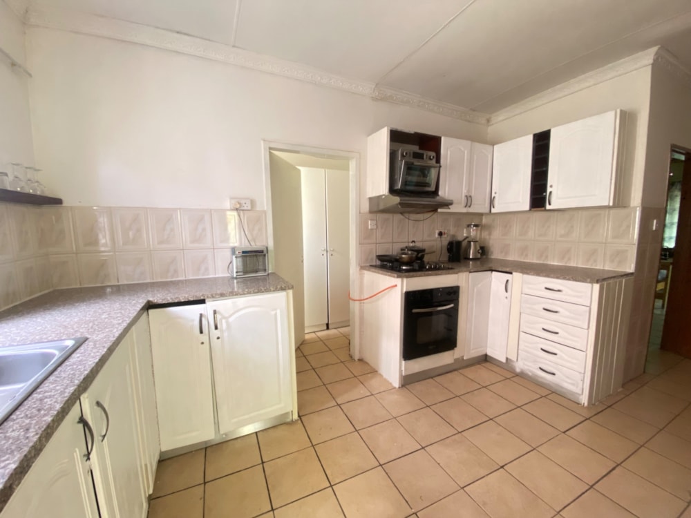 House to rent in Block 9, Botswana - 3BO1737738