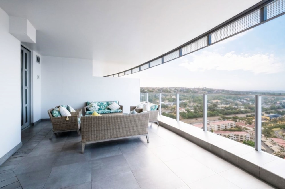 Apartment to rent in uMhlanga Rocks - 1ND1737792