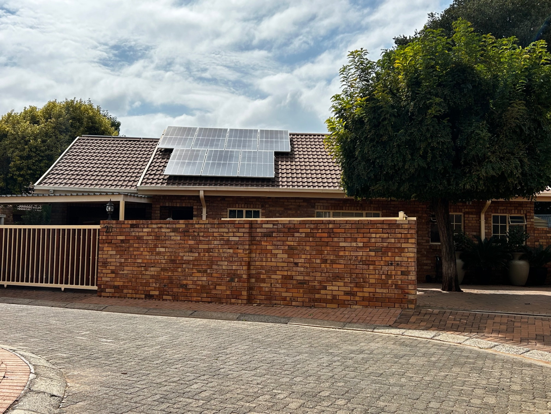 Townhouse for sale in Rhodesdene - 1KJ1737803