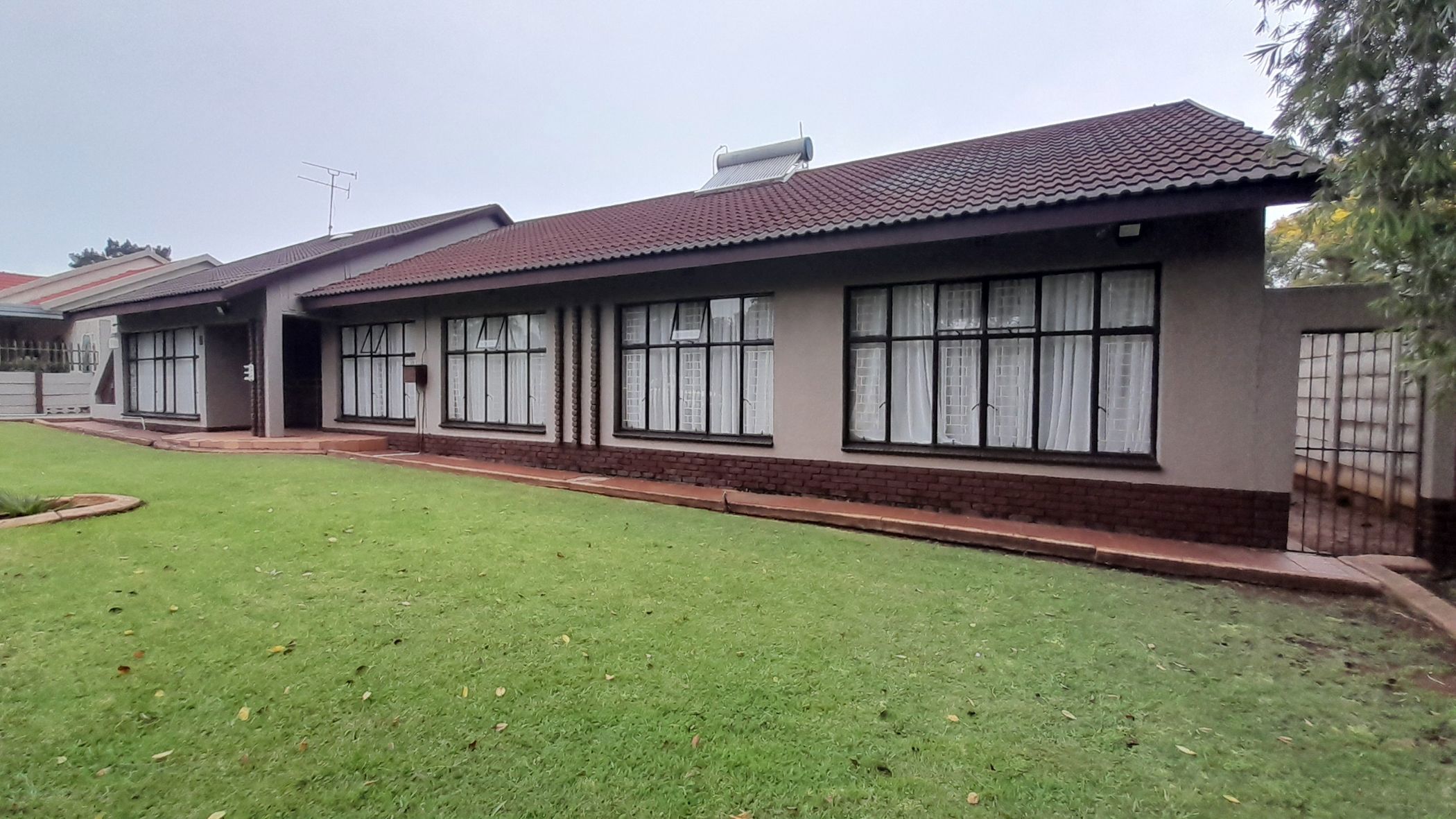 House for sale in Vanderbijlpark SE 2 - 1VT1737832