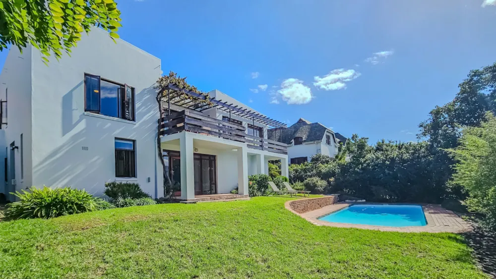 House let in Paarl - TKL1737852