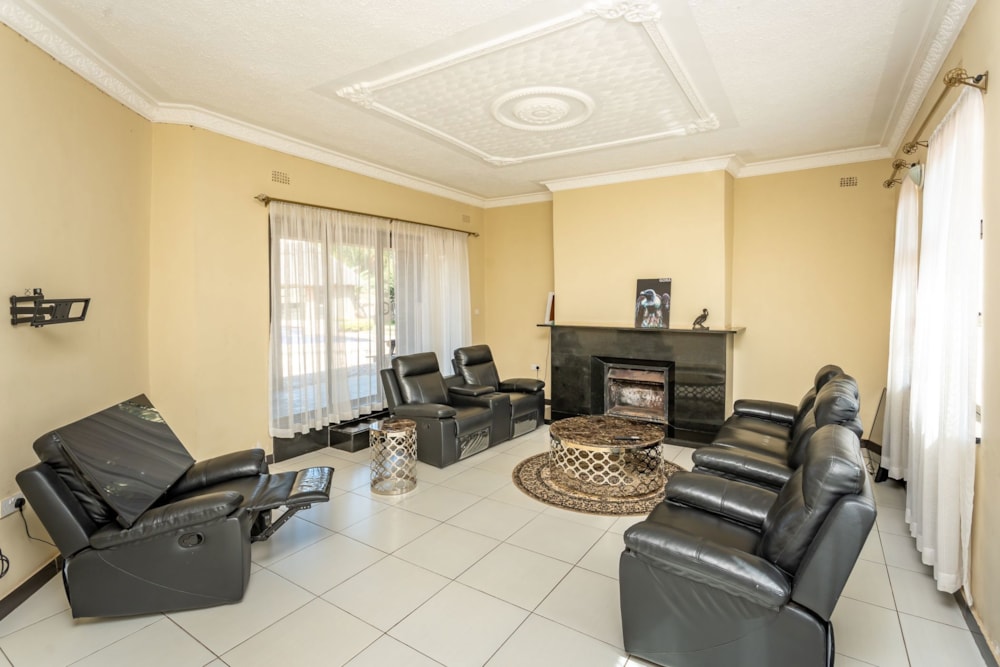 Double-storey house for sale in Greendale, Zimbabwe - 3ZB1737853