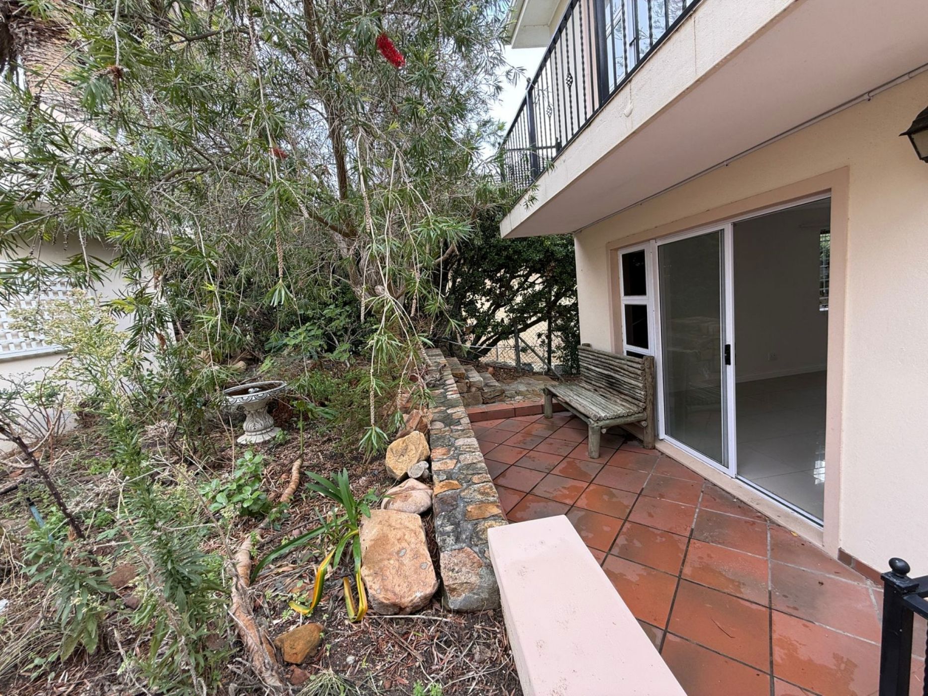 Studio apartment to rent in Seaforth - FHL1738827