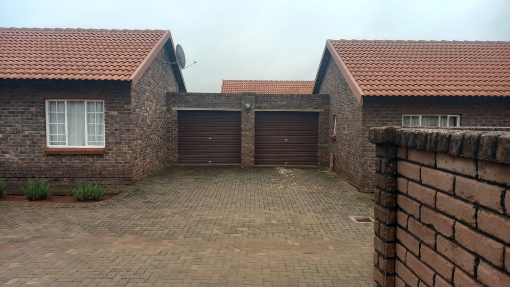 Security estate home for sale in The Orchards - PTM1737886