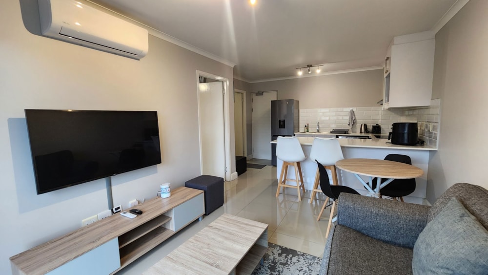 Apartment to rent in Observatory, Cape Town - FHL1737934