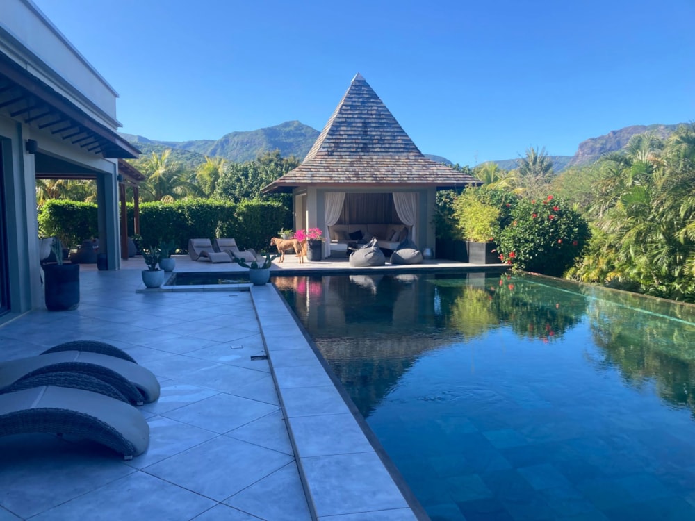 Double-storey house for sale in Black River, Mauritius - MUR1737959