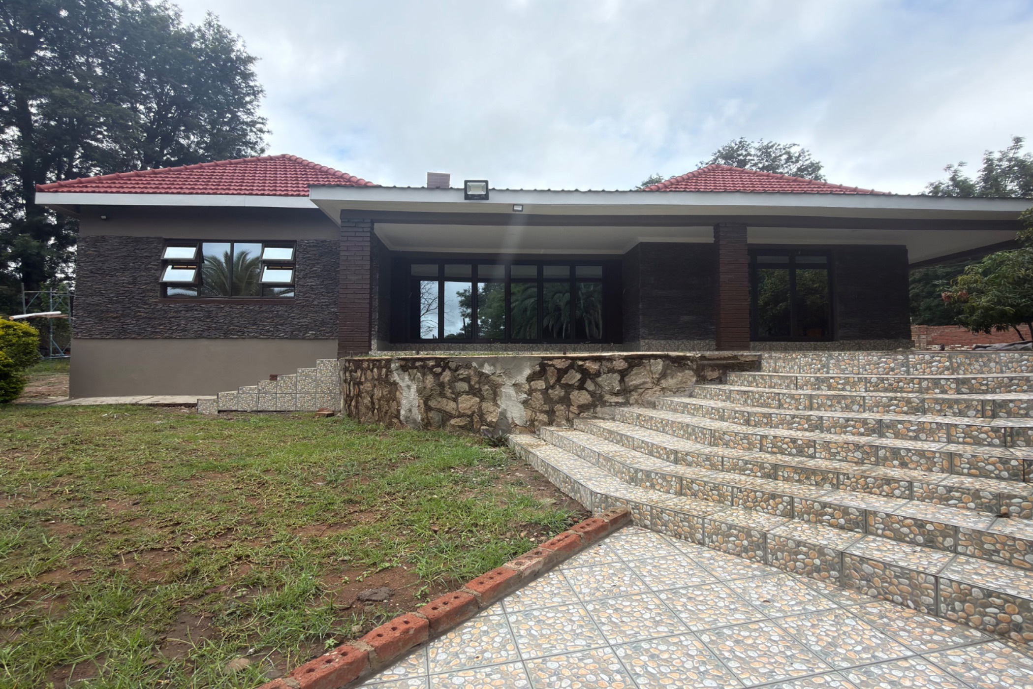 House for sale in Hillside, Bulawayo, Zimbabwe - 3ZB1737938