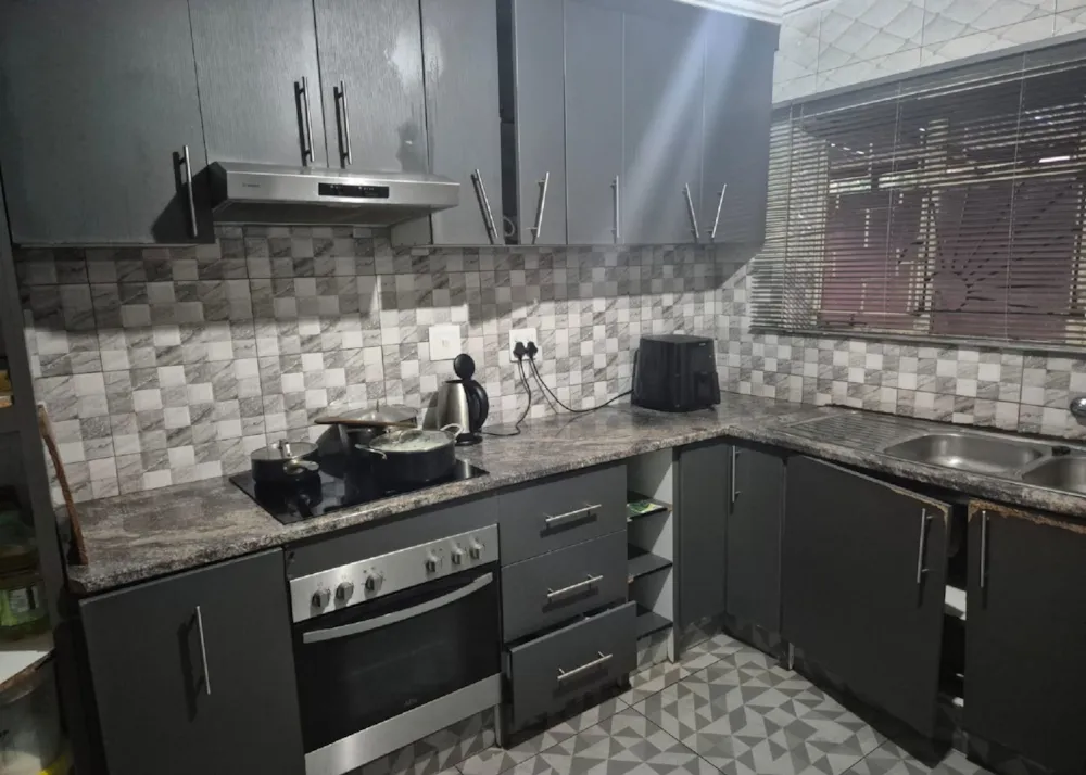 House for sale in Mountain View, Middelburg, Mpumalanga - 1MD1737945