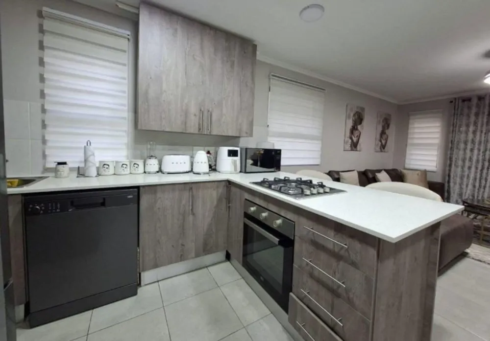 Townhouse for sale in Stonehenge - 1NS1737983