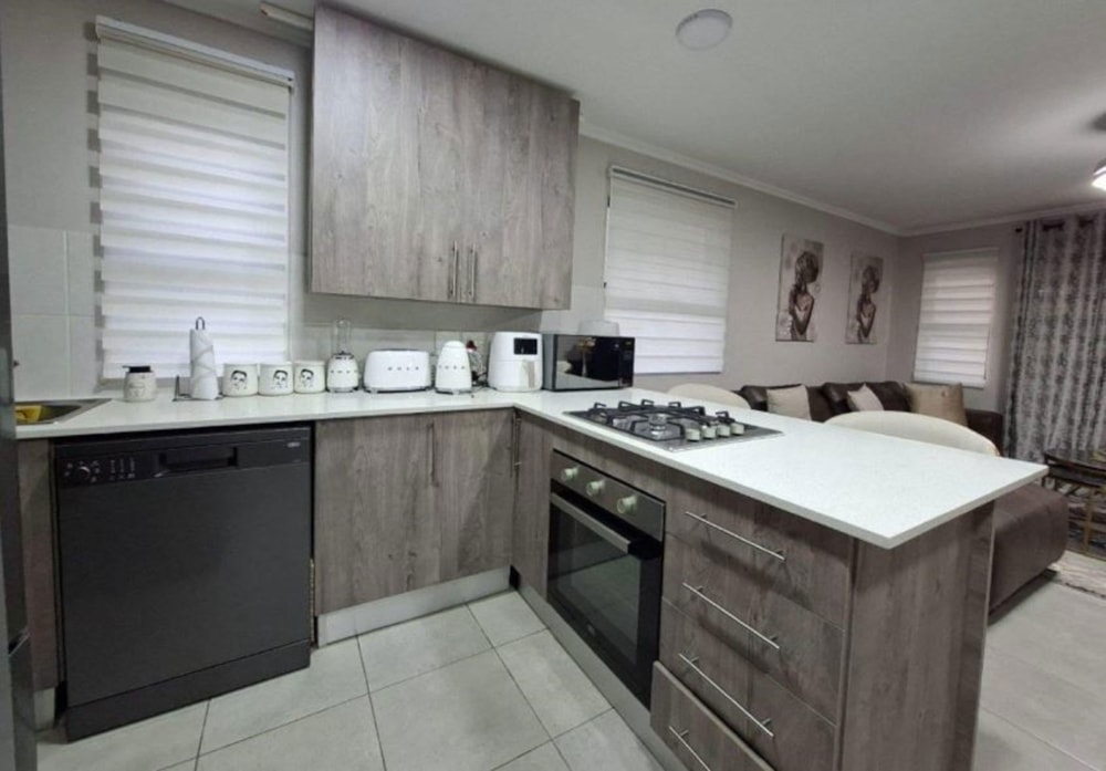 Townhouse for sale in Stonehenge - 1NS1737983