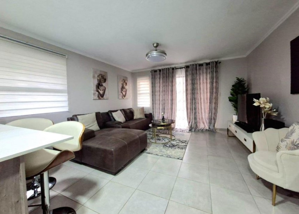 Townhouse for sale in Stonehenge - 1NS1737983