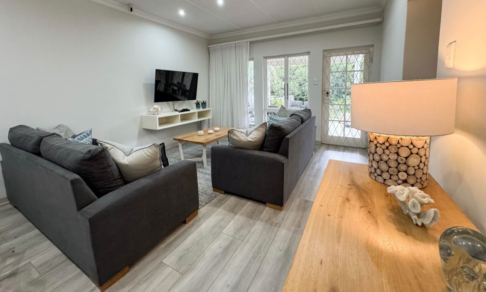 Apartment for sale in Uvongo - 1PSH1737985 Apartment for sale in Uvongo - 1PSH1737985