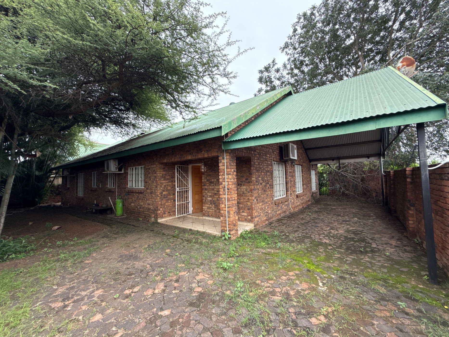 House for sale in Malelane - 1NK1738224