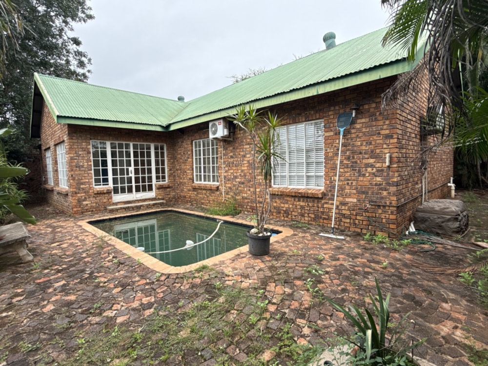 House for sale in Malelane - 1NK1738224