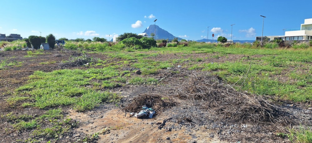 Residential vacant land for sale in Flic en Flac, Mauritius - MUR1738150 Residential vacant land for sale in Flic en Flac, Mauritius - MUR1738150