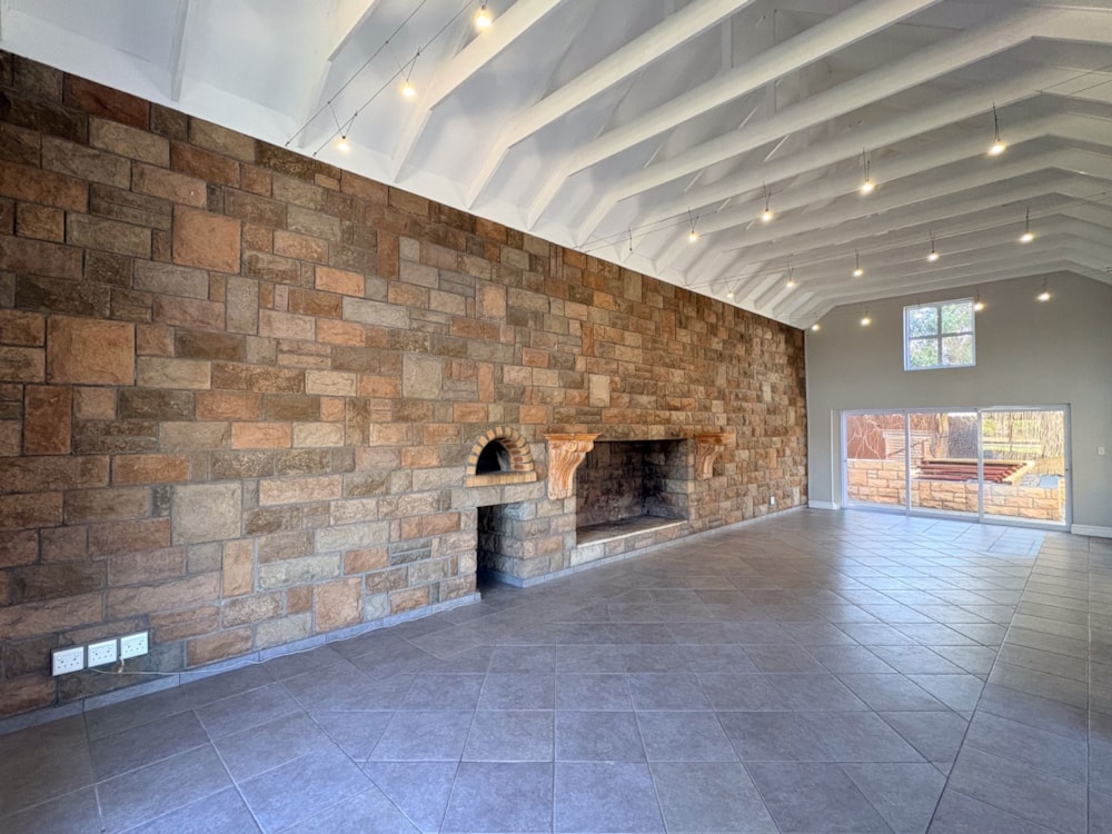 House to rent in Country Club - LBL1738204