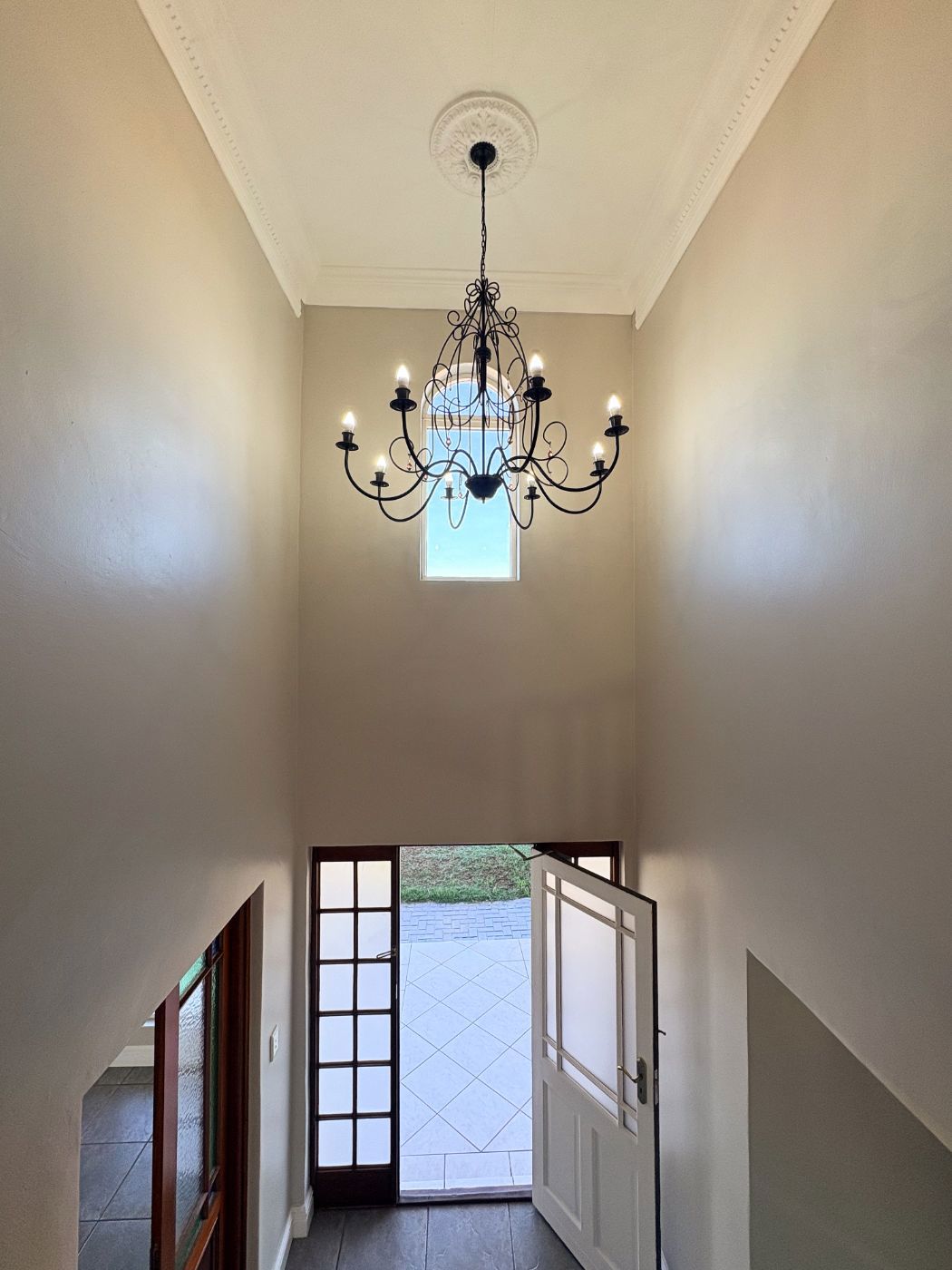 House to rent in Country Club - LBL1738204