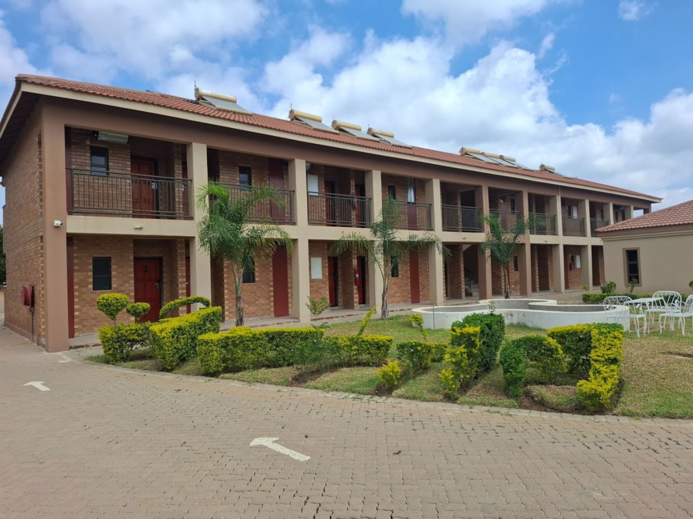 Commercial business for sale in Gabane , Botswana - 3BO1738352