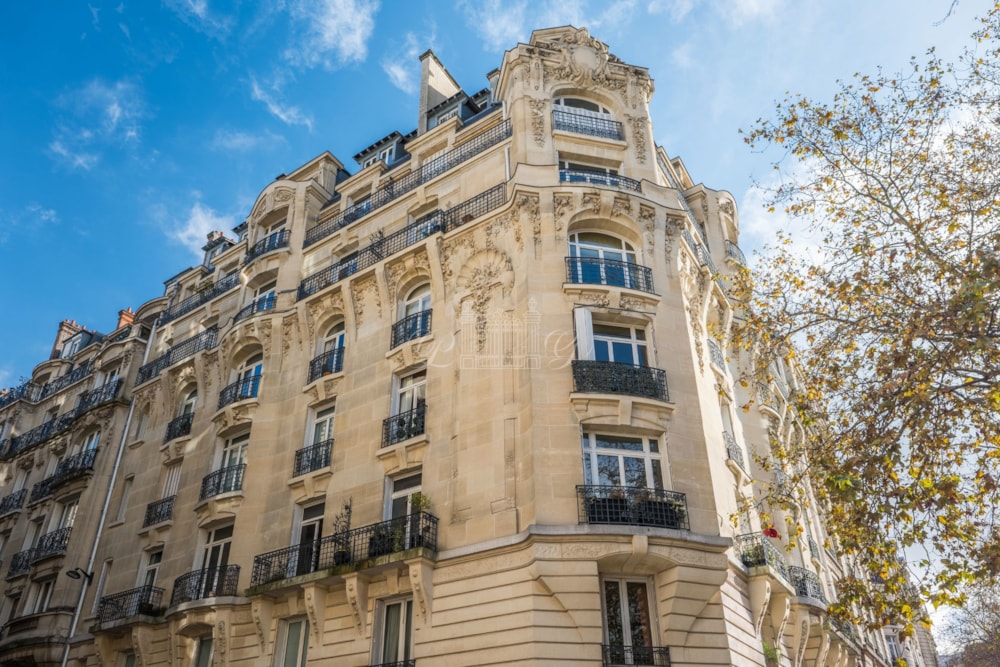 Apartment for sale in France - 3PA1738213