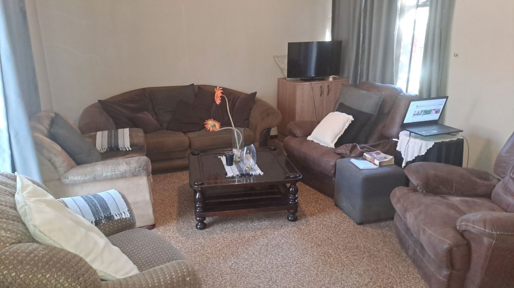 House for sale in Kanonkop, Middelburg, Mpumalanga - 1MD1738249