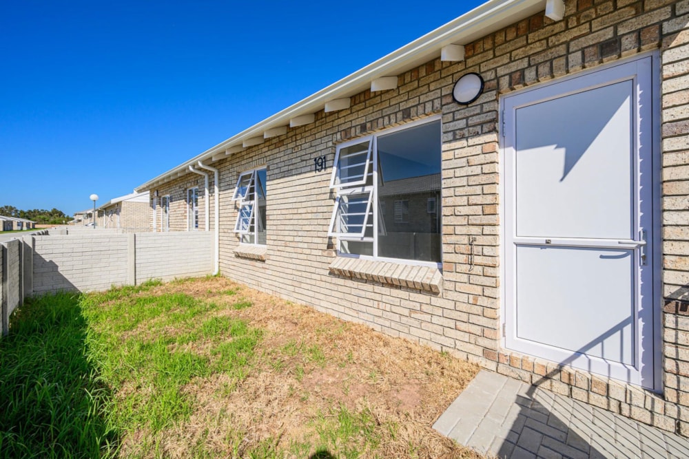 Townhouse for sale in Fairview, Port Elizabeth, Gqeberha - 1PLZ1738260