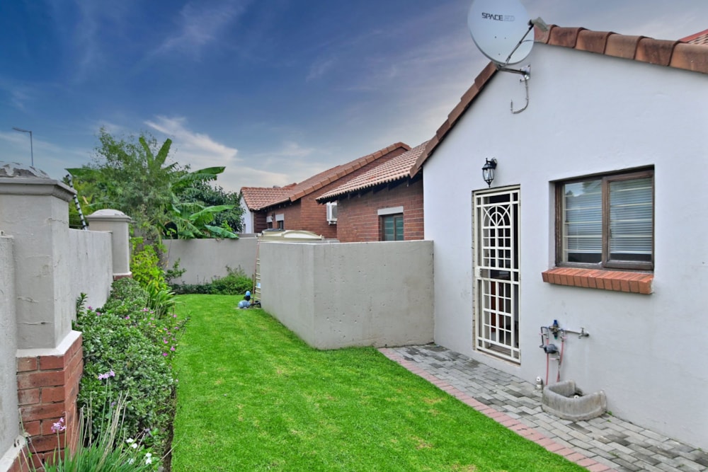 Single-storey cluster to rent in Crescentwood Estate - MDL1738344