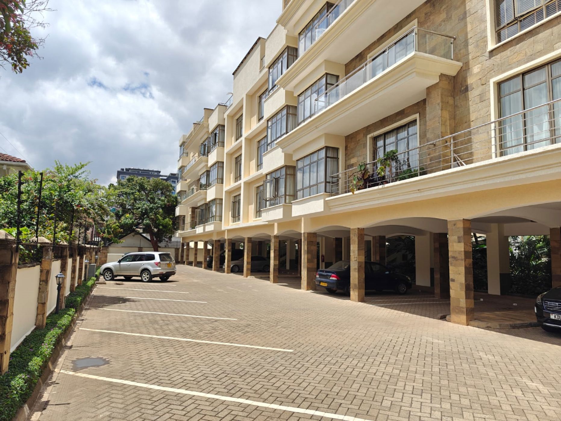 Apartment for sale in Lavington, Kenya - 3KE1738267