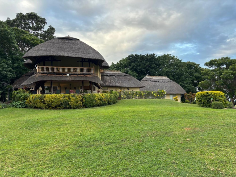 House for sale in Kariba, Zimbabwe - 3ZB1738277 House for sale in Kariba, Zimbabwe - 3ZB1738277